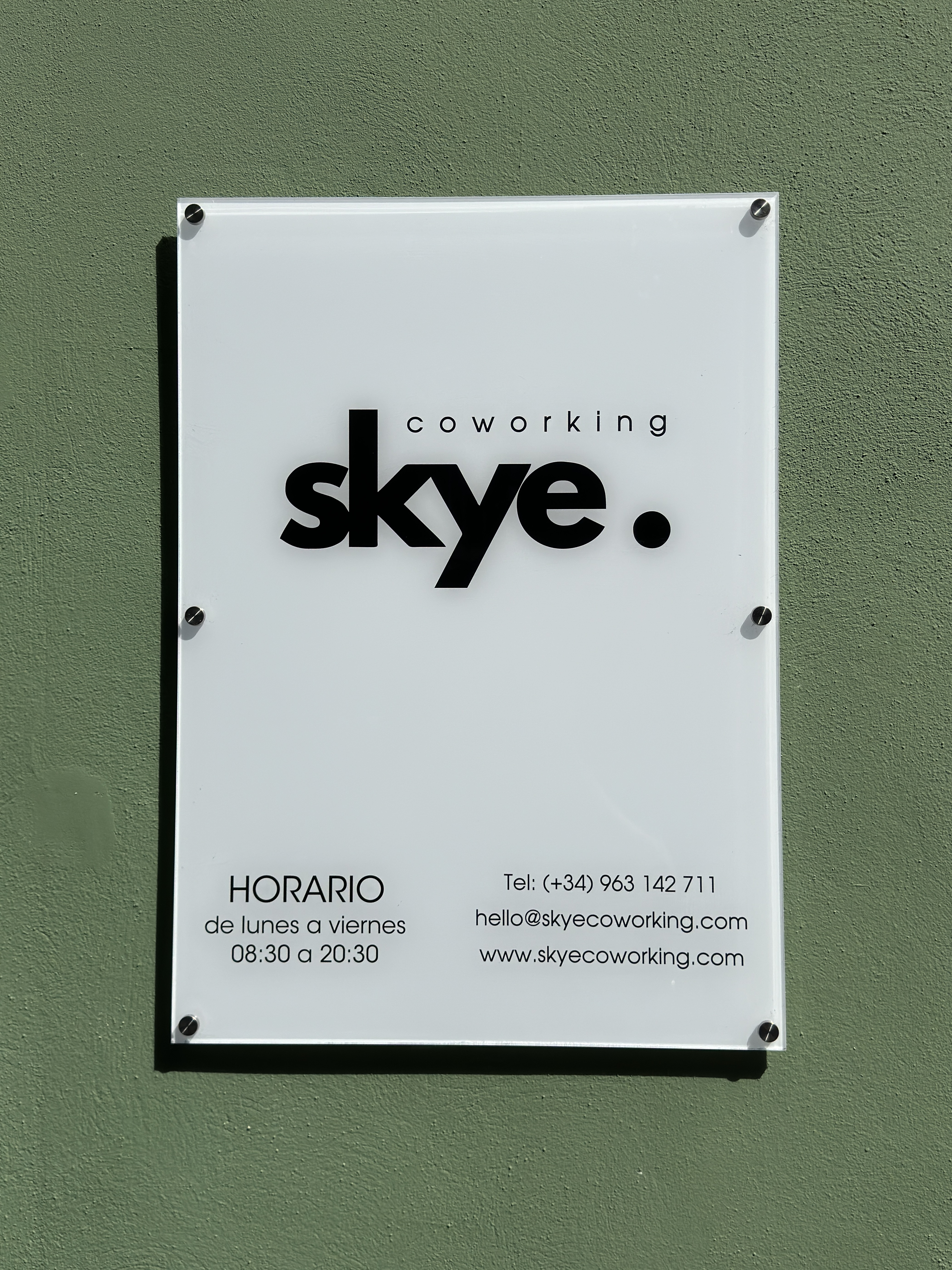 Skye. Coworking Valencia information, with contact number, contact email, website and opening hours.